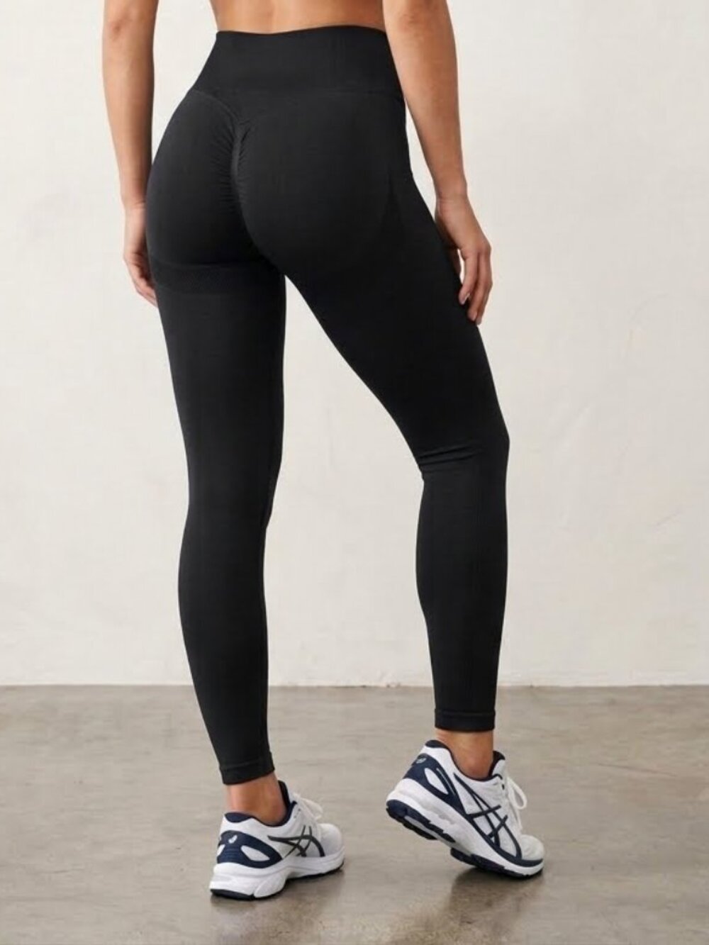 Black High-Waisted Scrunch-Butt Lifting Leggings